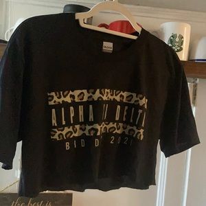 Alpha XI delta crop top+2 bonus shirts